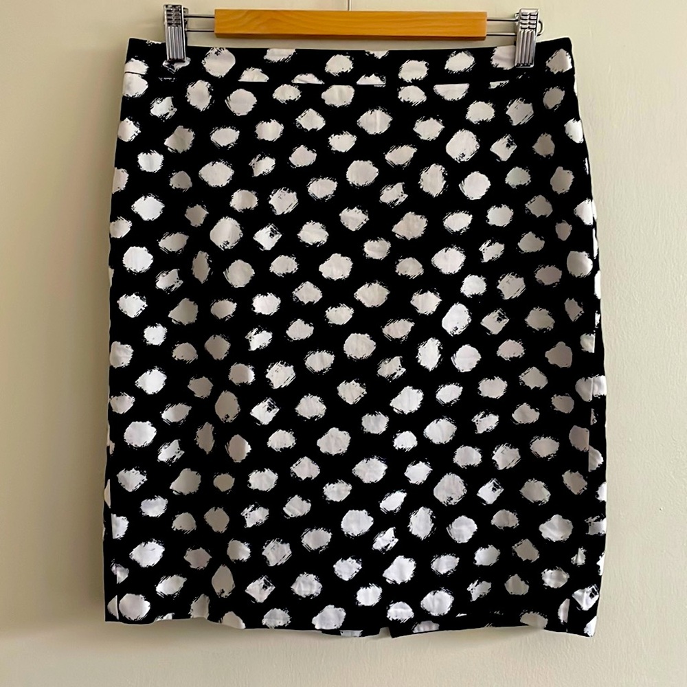 LOFT Straight Skirt